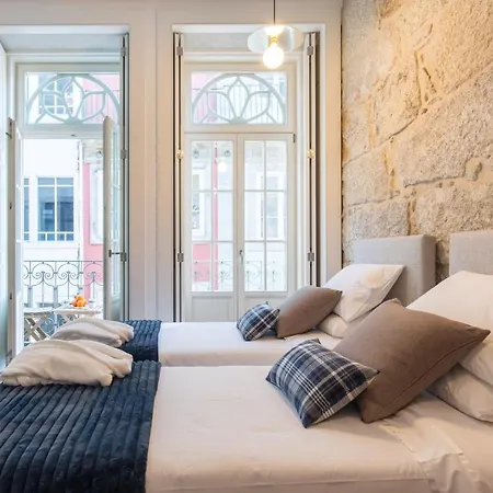 Apartment In Between Exclusive Charm By The Center *